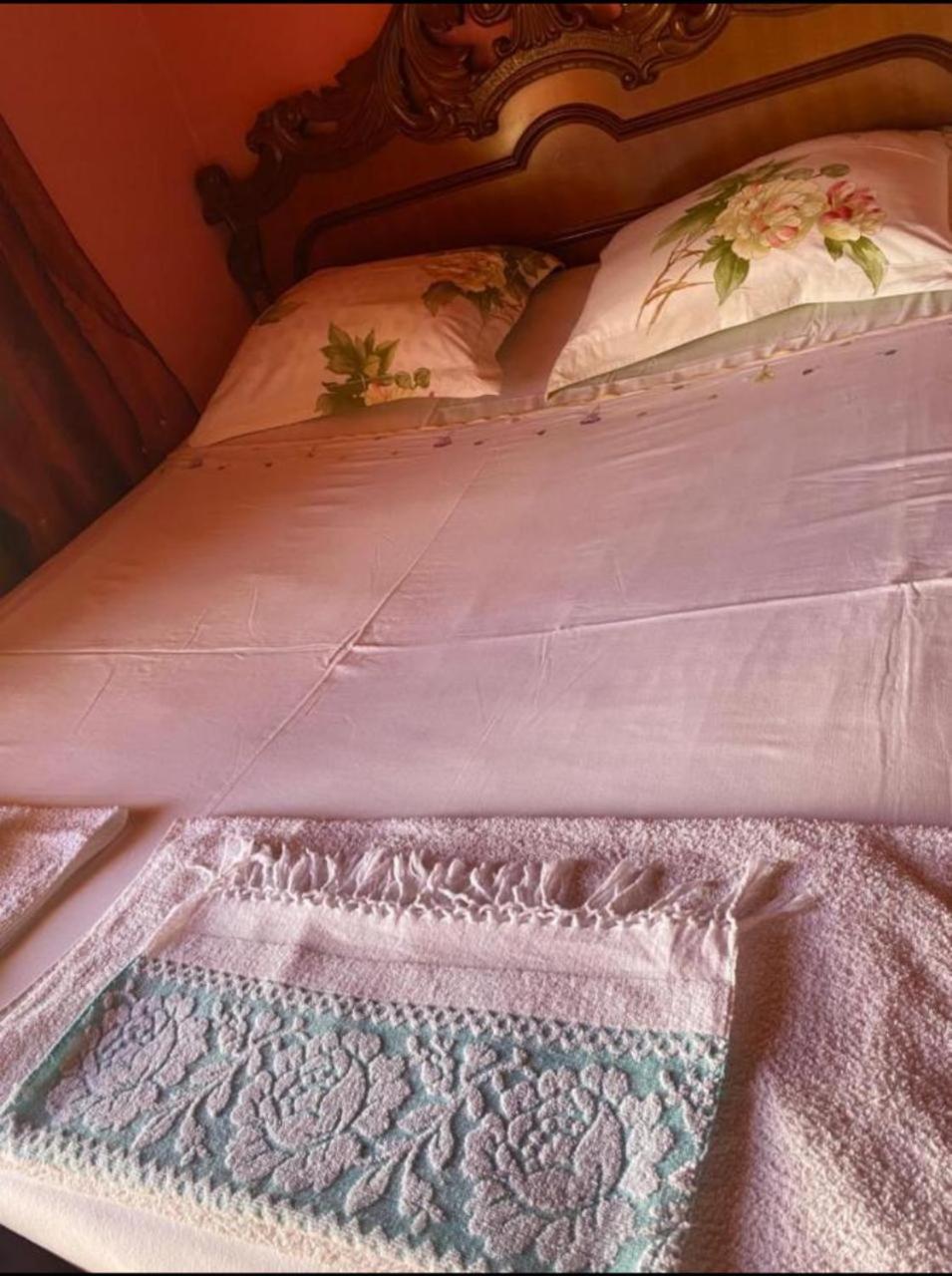 Gather Inn Guest House Shkodër Esterno foto
